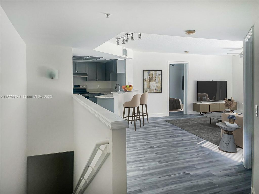 Photo of 2009 SE 10th Ave #318, Fort Lauderdale, FL 33316 (MLS # A11826817)