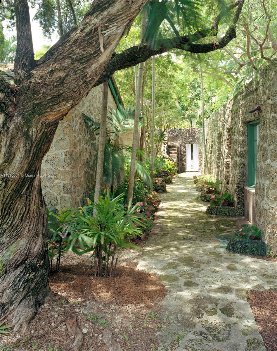 GRANADA - Residential