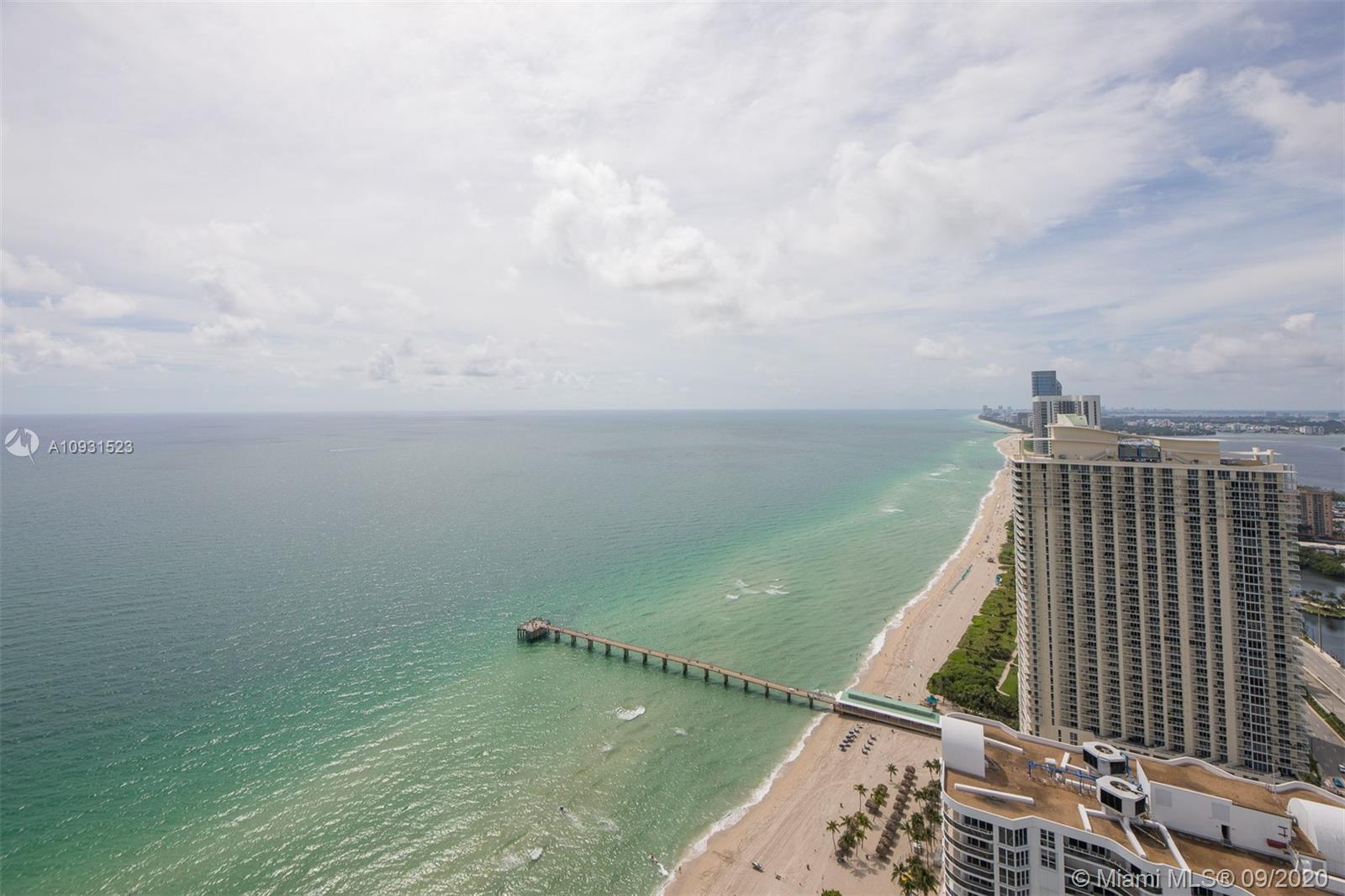 JADE SIGNATURE CONDO - Residential