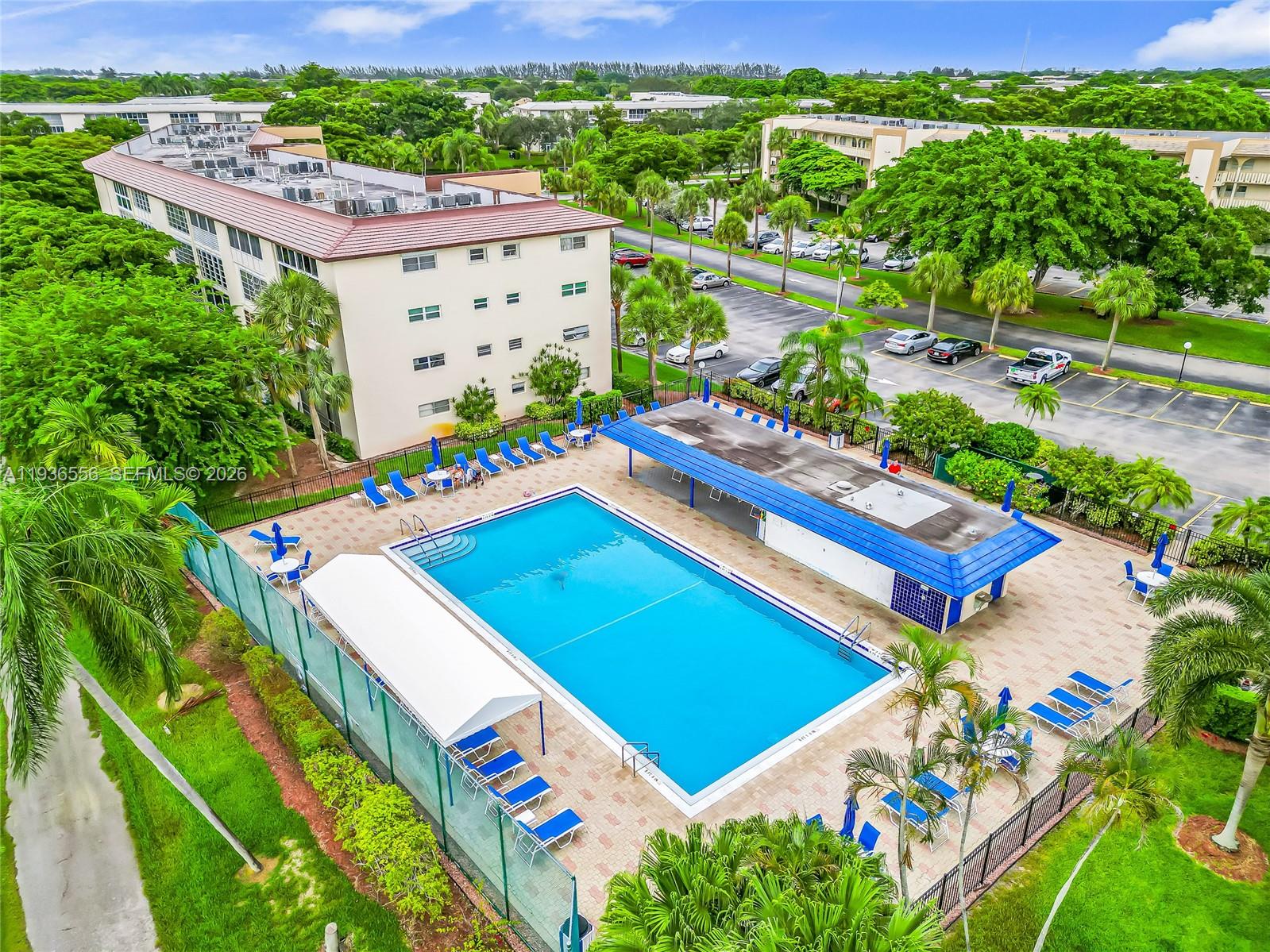 PORTOFINO VILLAGE 2-F CON - Residential