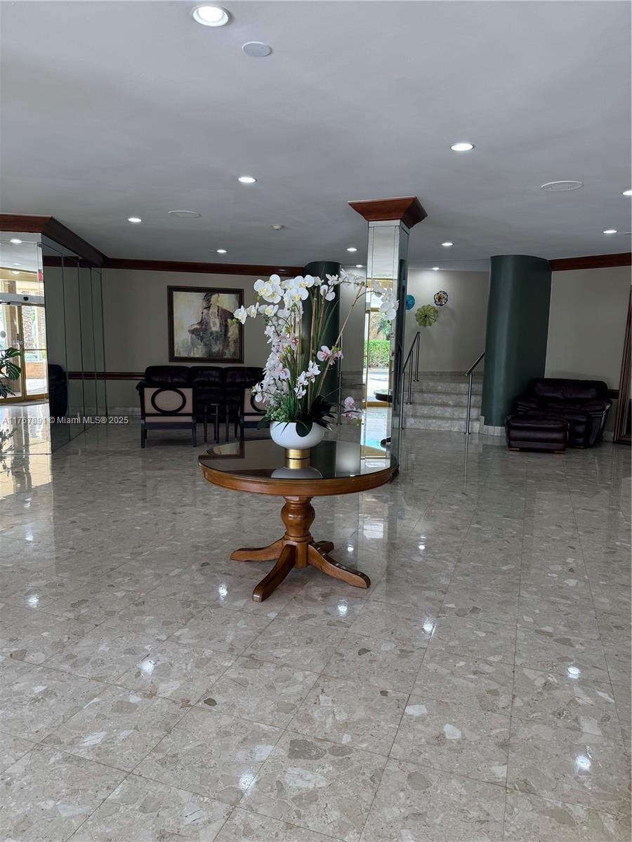 LAKE POINT TOWER CONDOMIN - Residential Lease