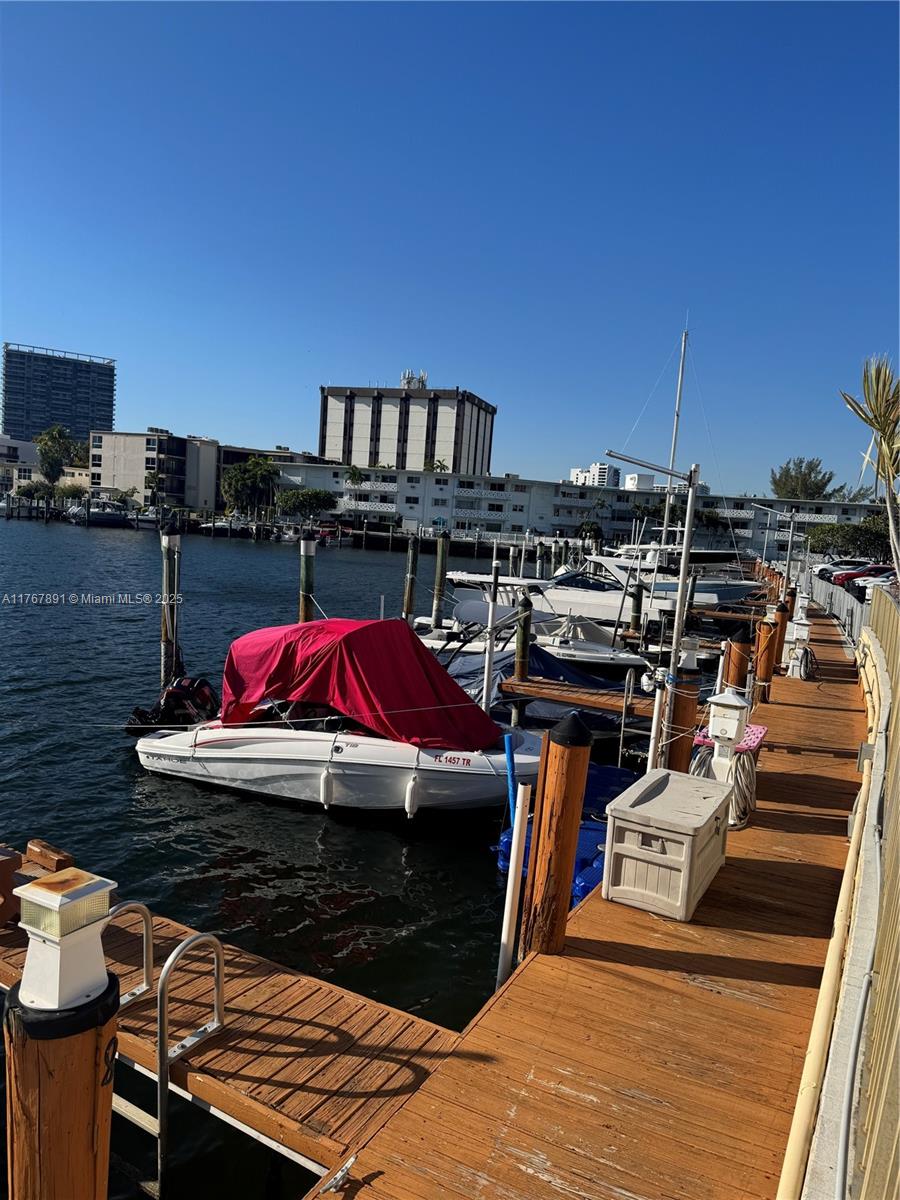 LAKE POINT TOWER CONDOMIN - Residential Lease