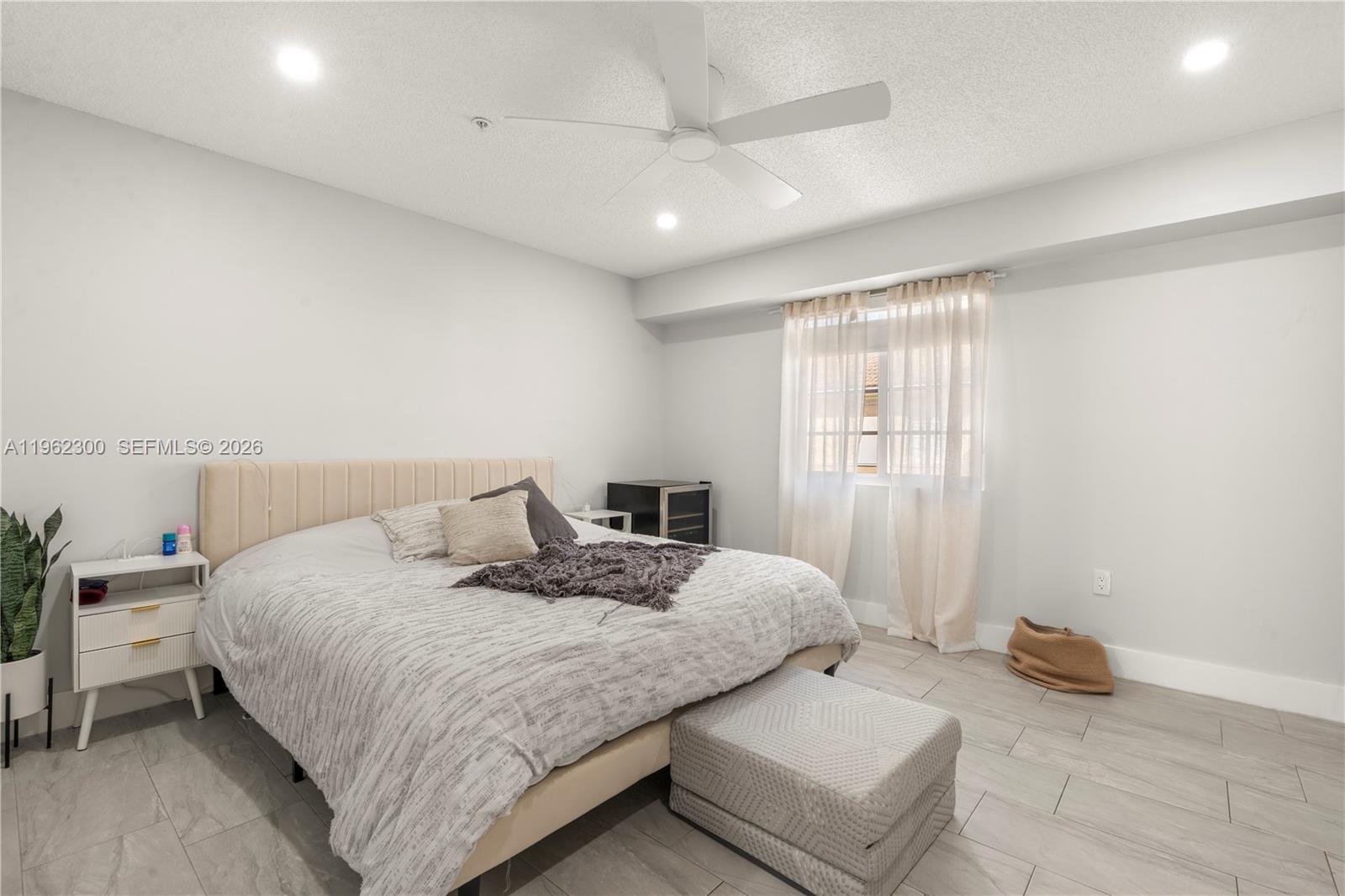 AVENTI AT AVENTURA CONDO - Residential