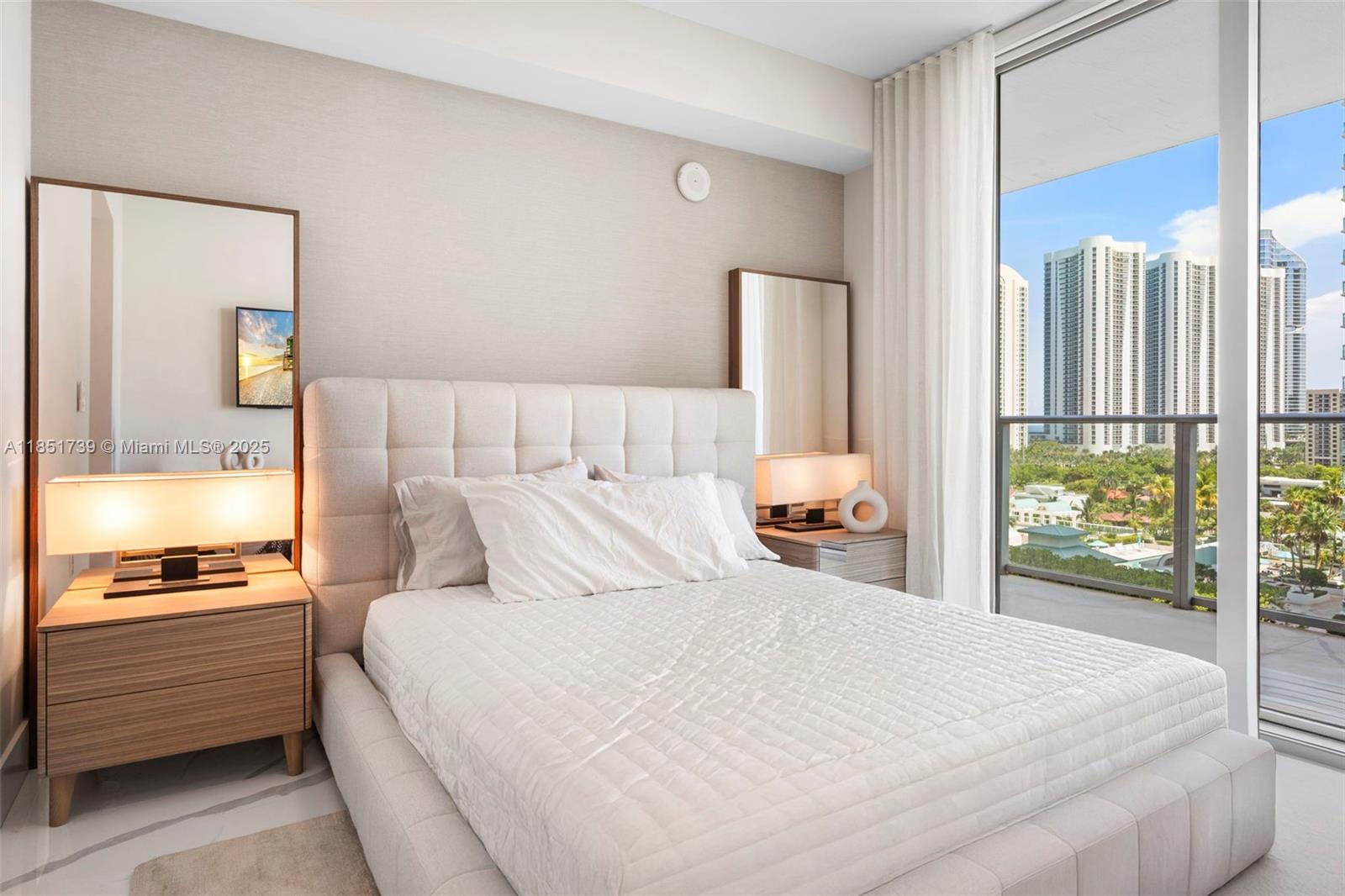 PARQUE TOWERS CONDO - Residential