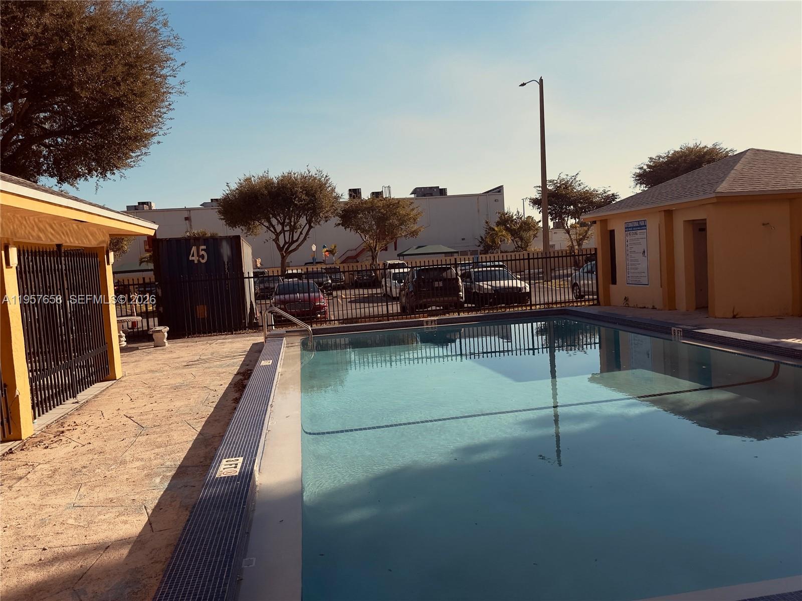 INTERNATIONAL PARK CONDO - Residential Lease