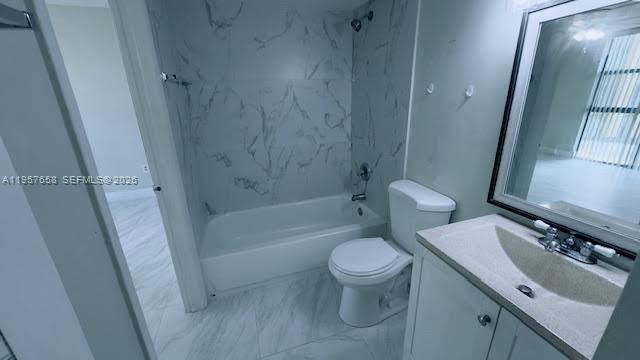 INTERNATIONAL PARK CONDO - Residential Lease