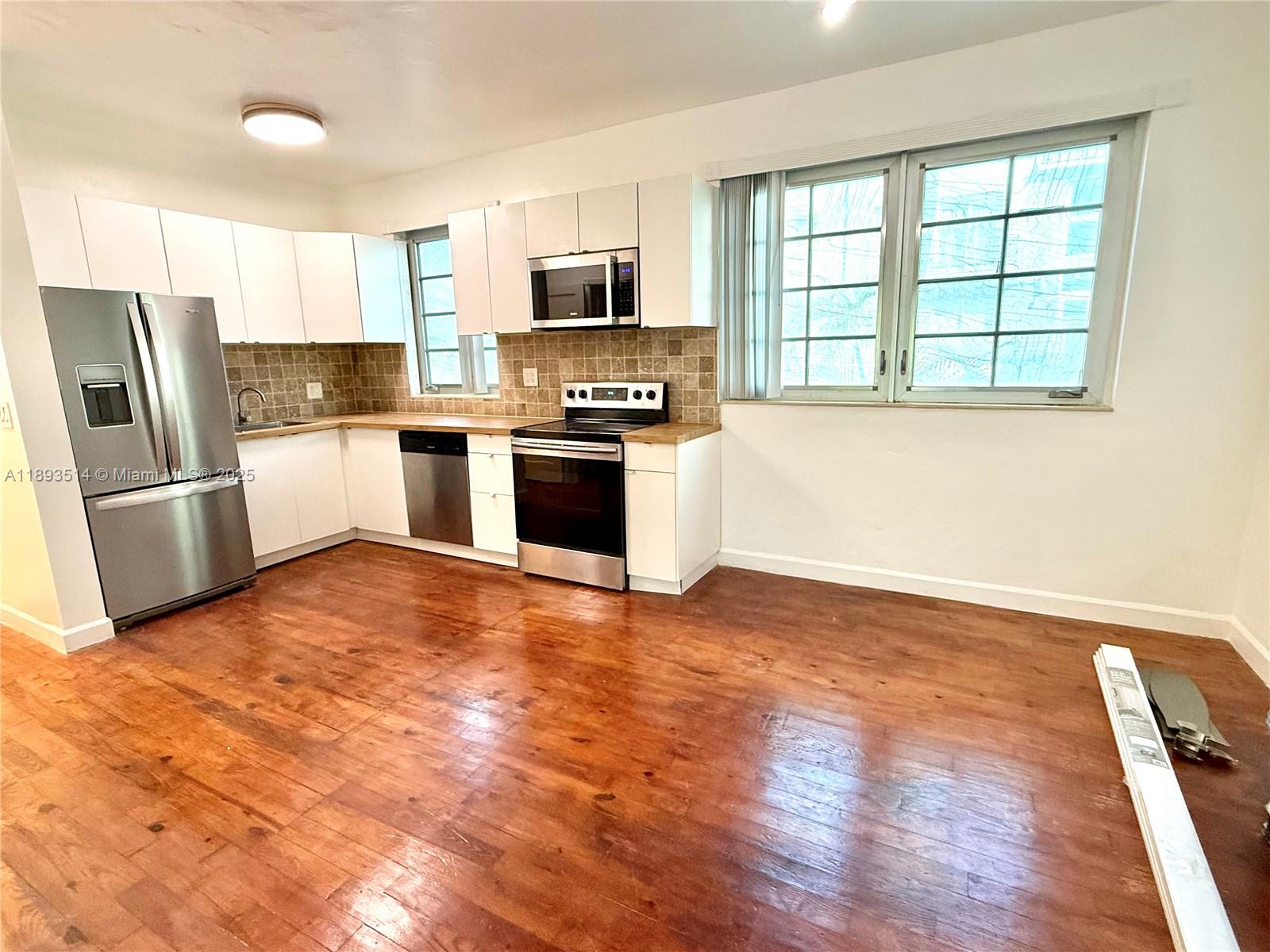 OCEAN BEACH ADDN NO 3 - Residential Lease
