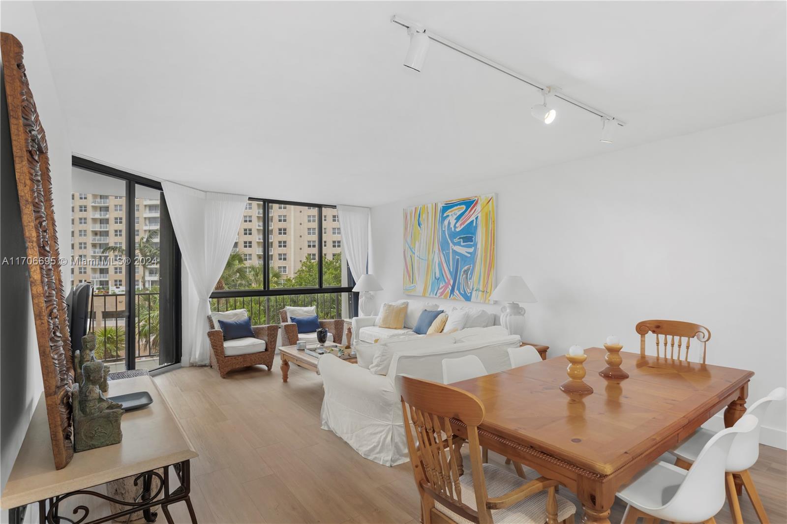 BRICKELL KEY ONE CONDO - Residential