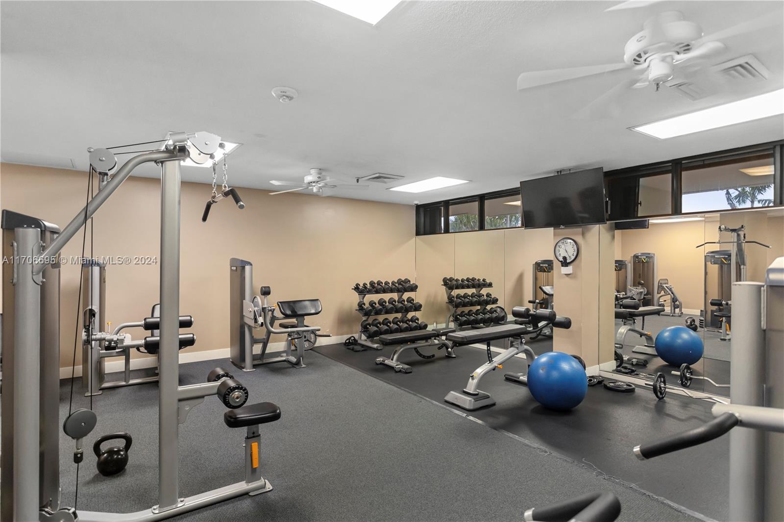 BRICKELL KEY ONE CONDO - Residential