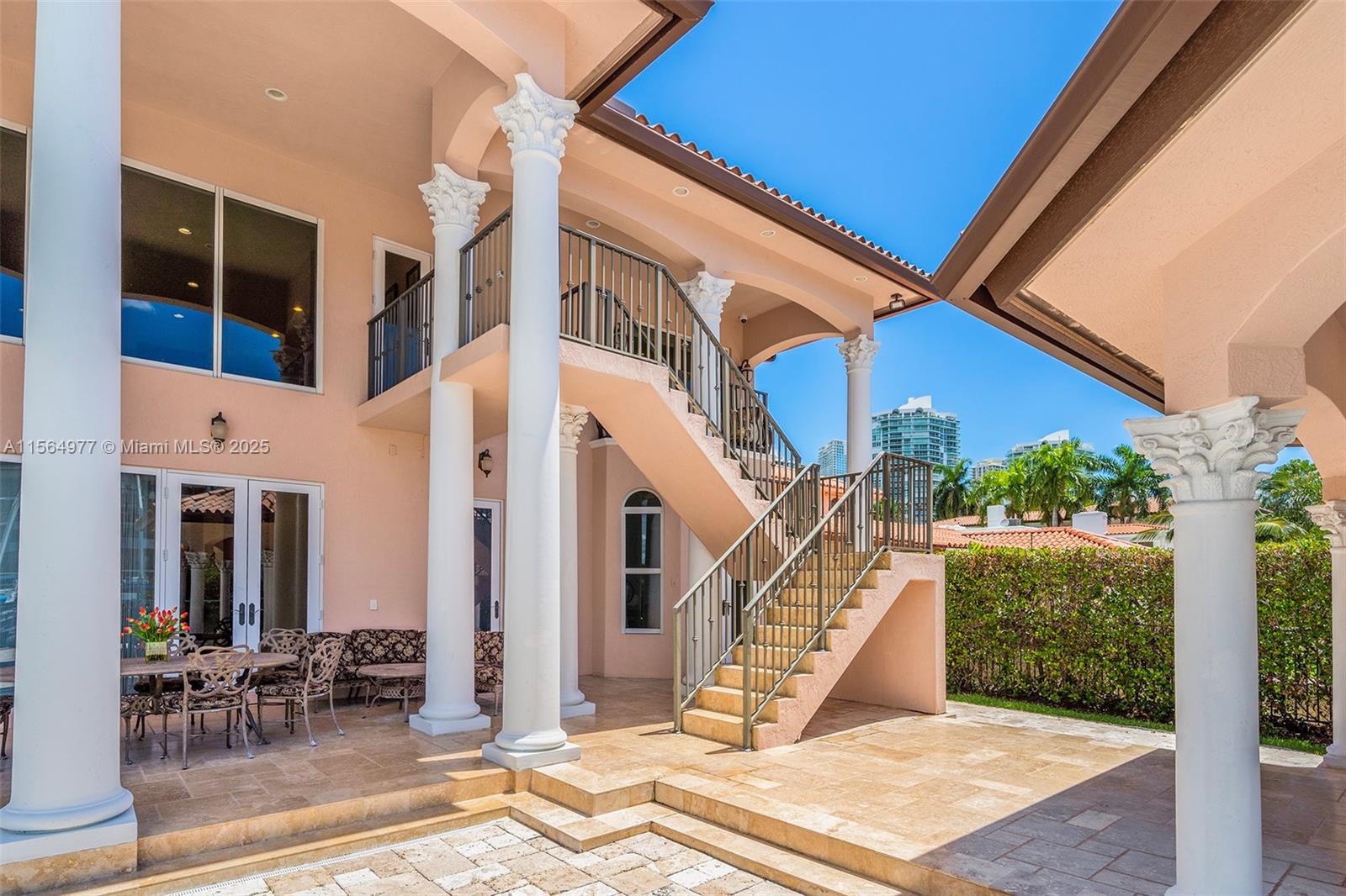 ATLANTIC ISLAND - Residential