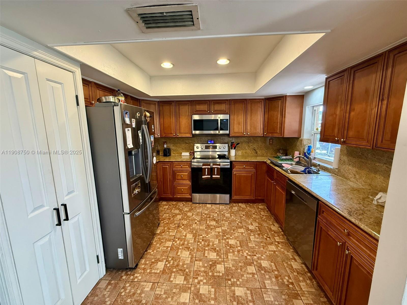 COOPER COLONY ESTATES SEC - Residential