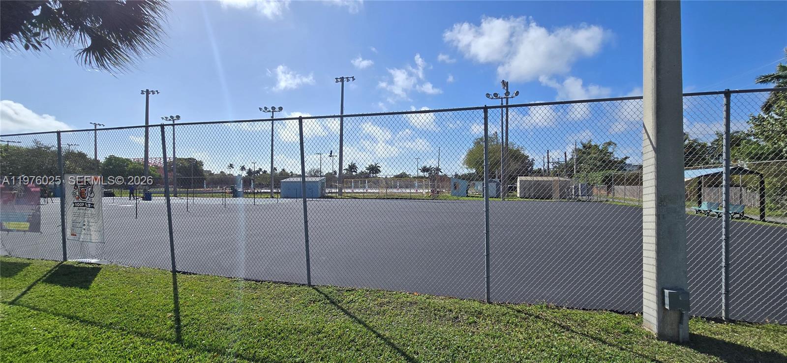 VICTORIA VILLAS - Residential Lease