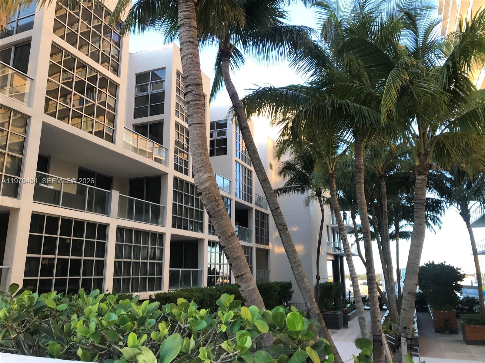 3451 NE 1st Ave M0708