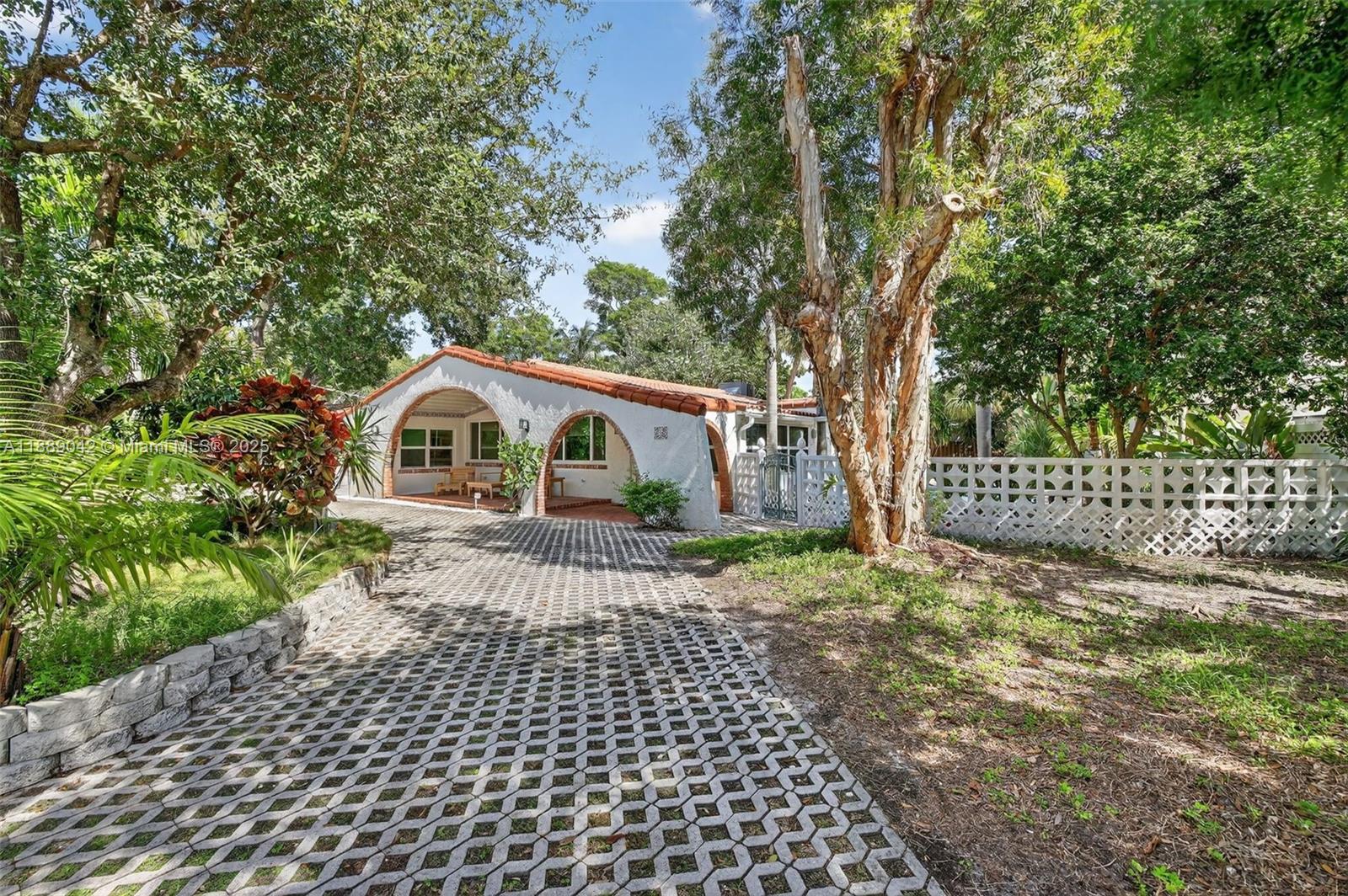TARPON RIVER - Residential