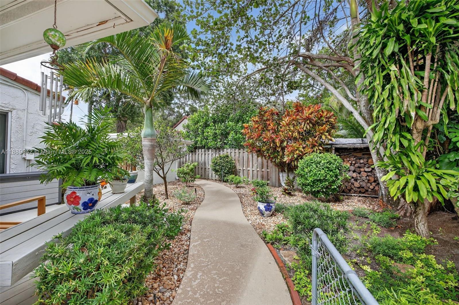 TARPON RIVER - Residential