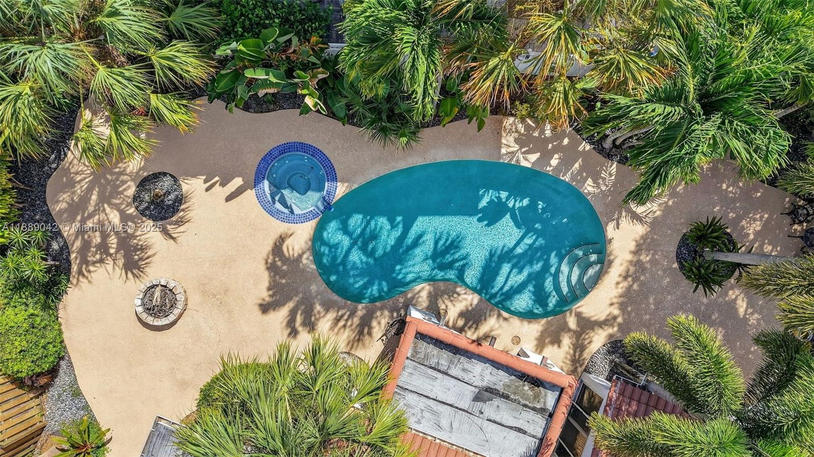 TARPON RIVER - Residential