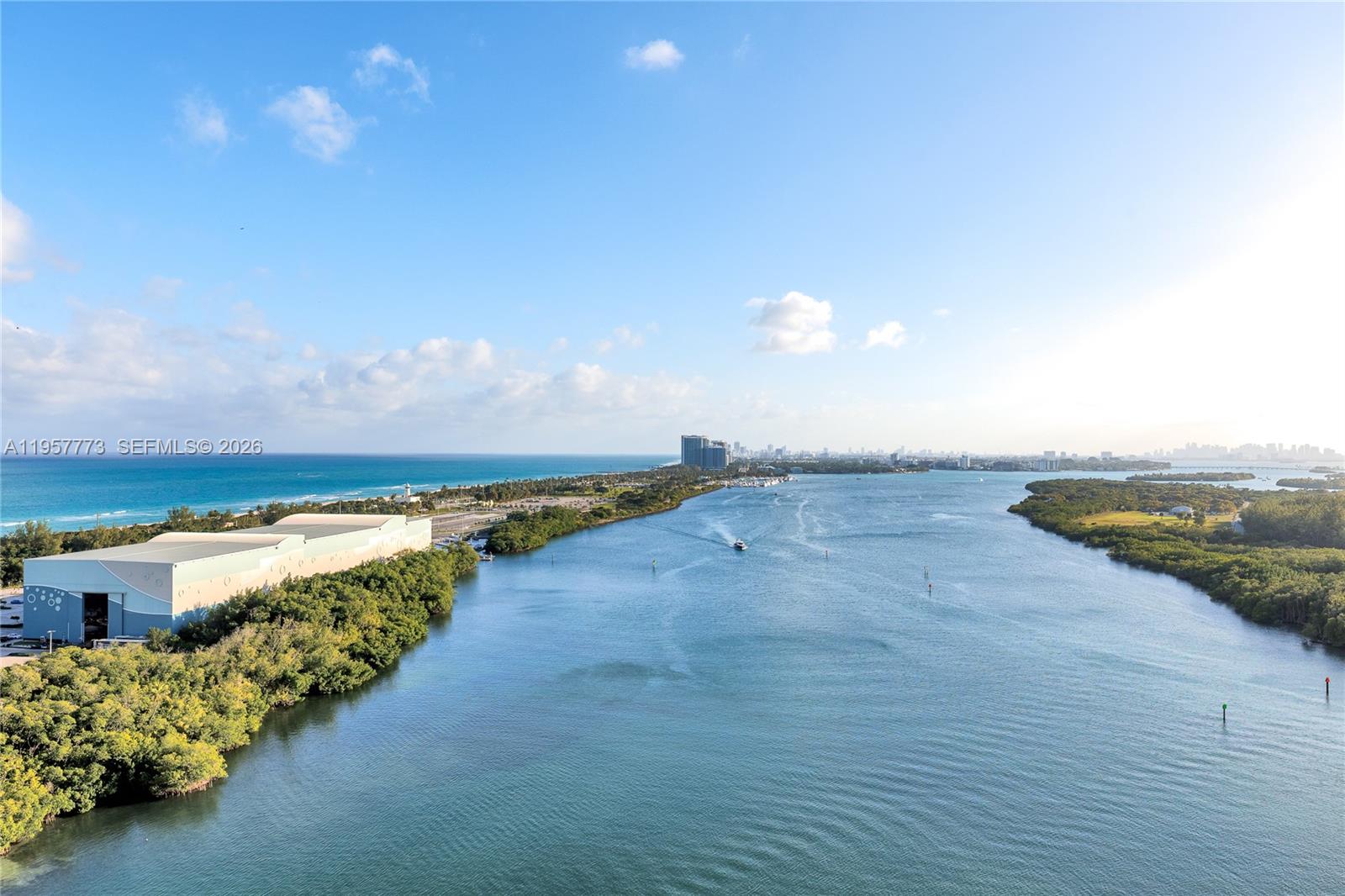 ARLEN HOUSE CONDO - Residential