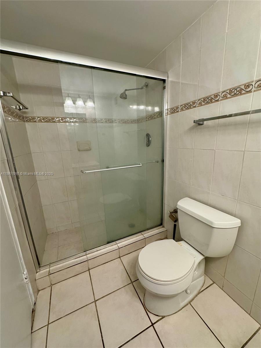 KENNEDY HOUSE CONDO - Residential Lease