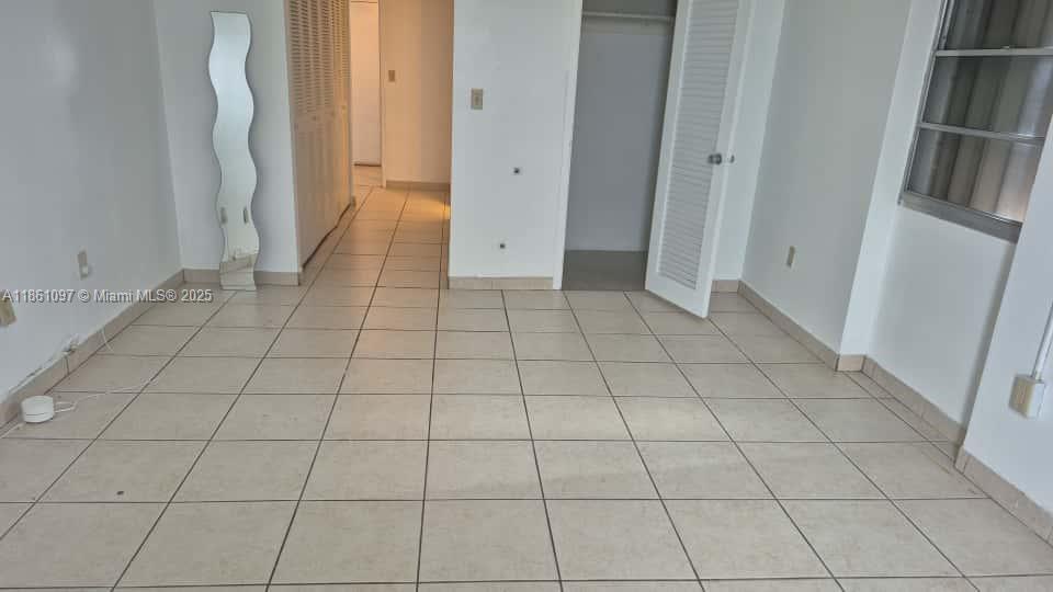 KENNEDY HOUSE CONDO - Residential Lease