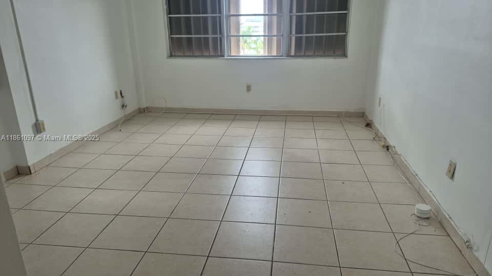 KENNEDY HOUSE CONDO - Residential Lease