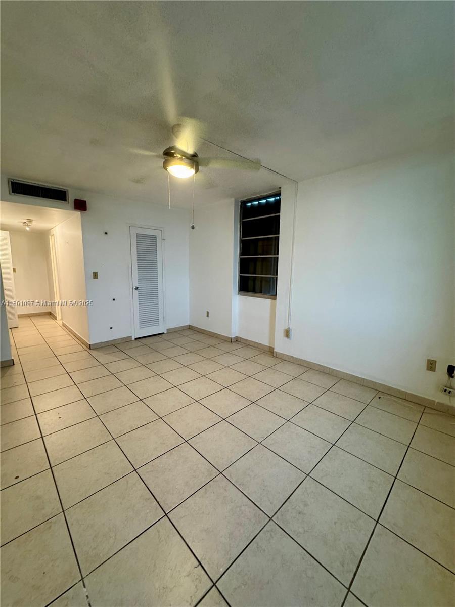 KENNEDY HOUSE CONDO - Residential Lease