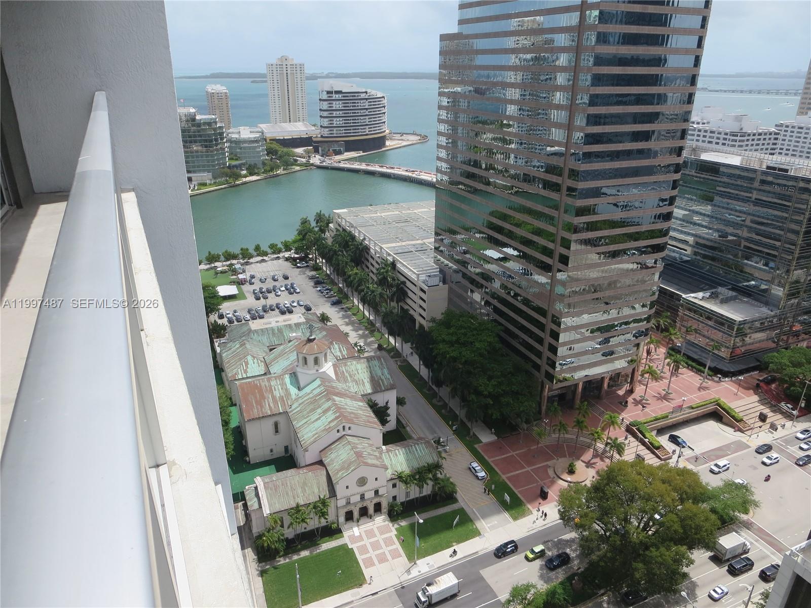 500 BRICKELL EAST CONDO - Residential Lease