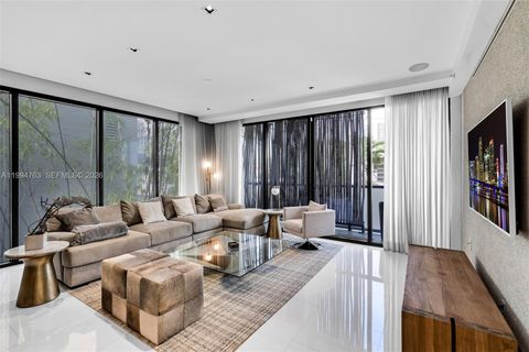 350 Meridian Ave 202 Miami Beach FL 33139