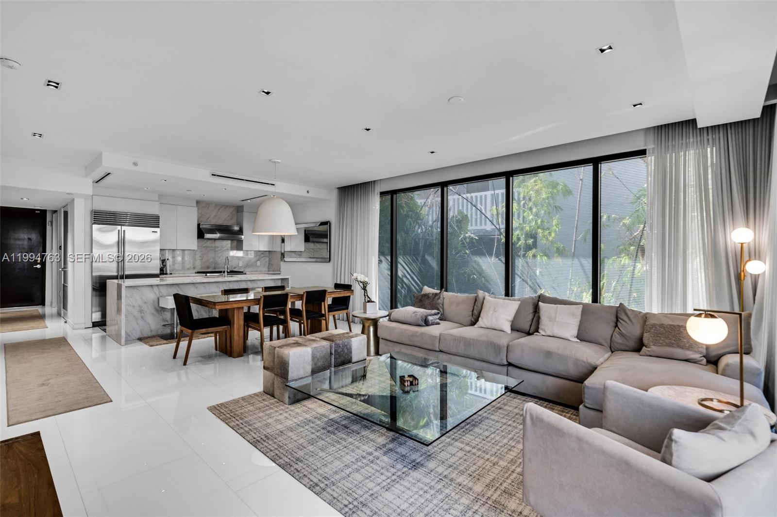 350 Meridian Ave 202