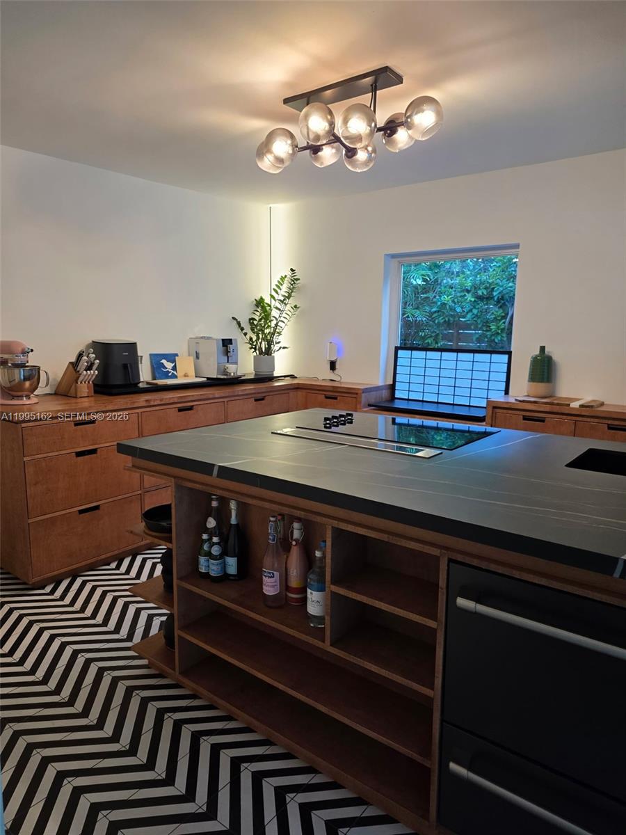 RHODES AMD NEW BISC - Residential Lease