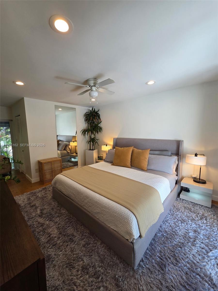 RHODES AMD NEW BISC - Residential Lease