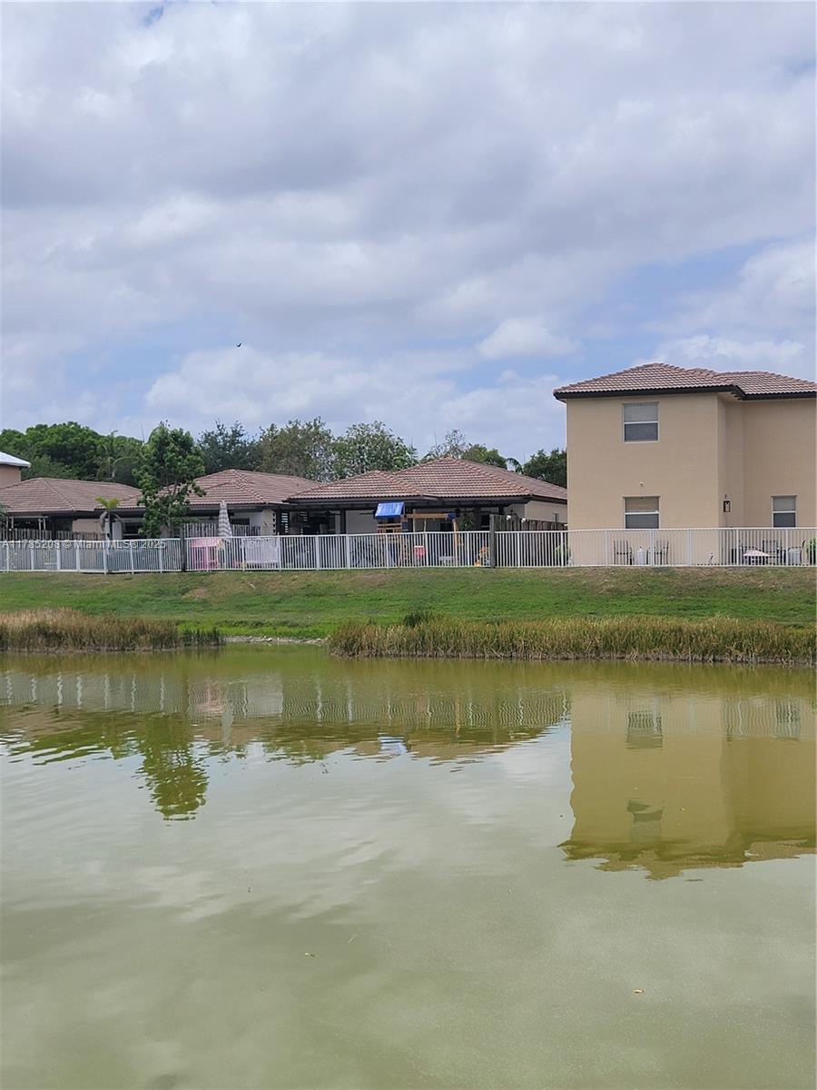 ATLANTIS AT OASIS - Residential