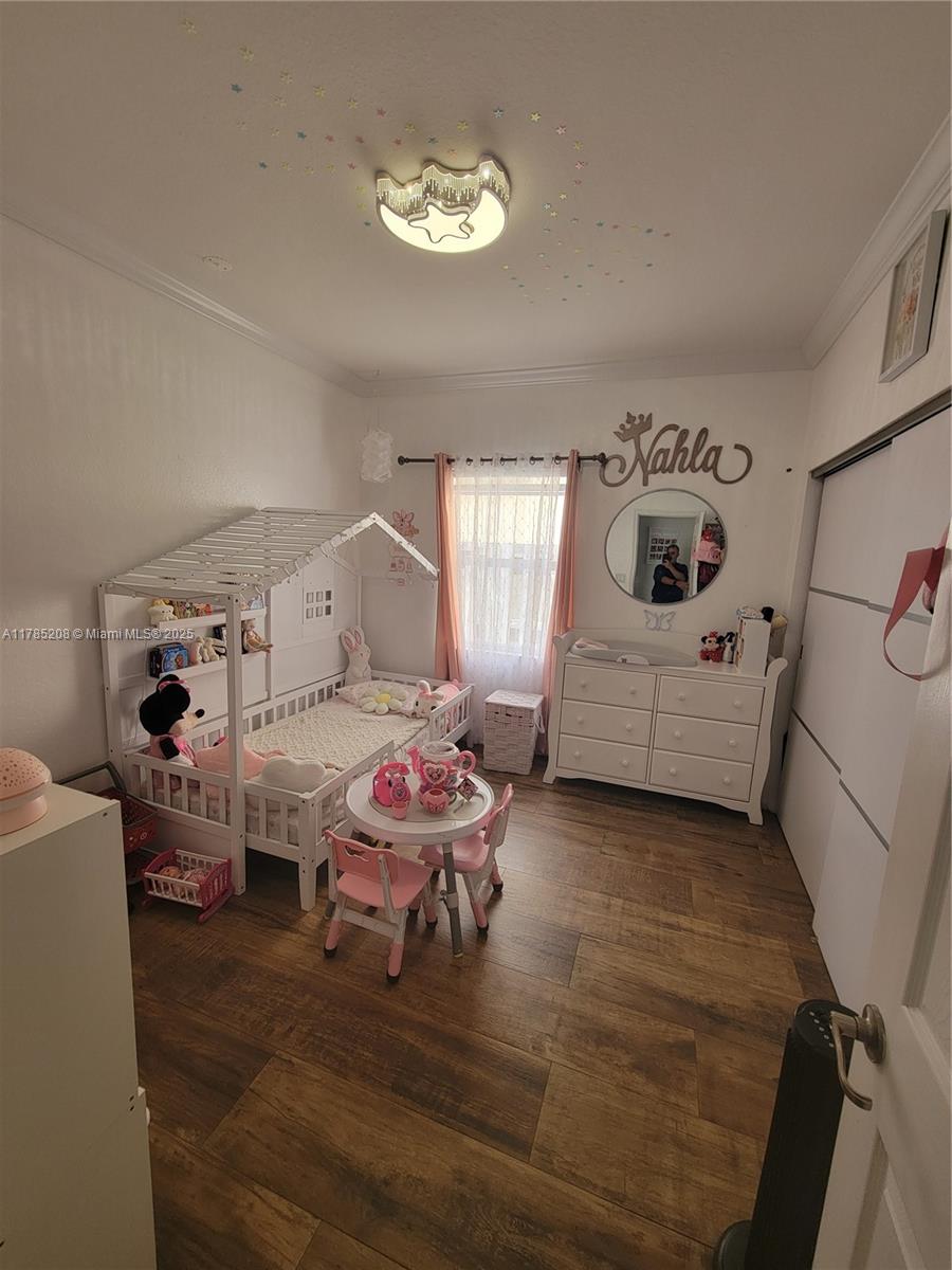 ATLANTIS AT OASIS - Residential