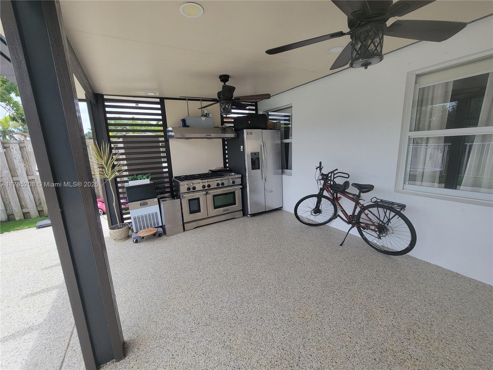 ATLANTIS AT OASIS - Residential