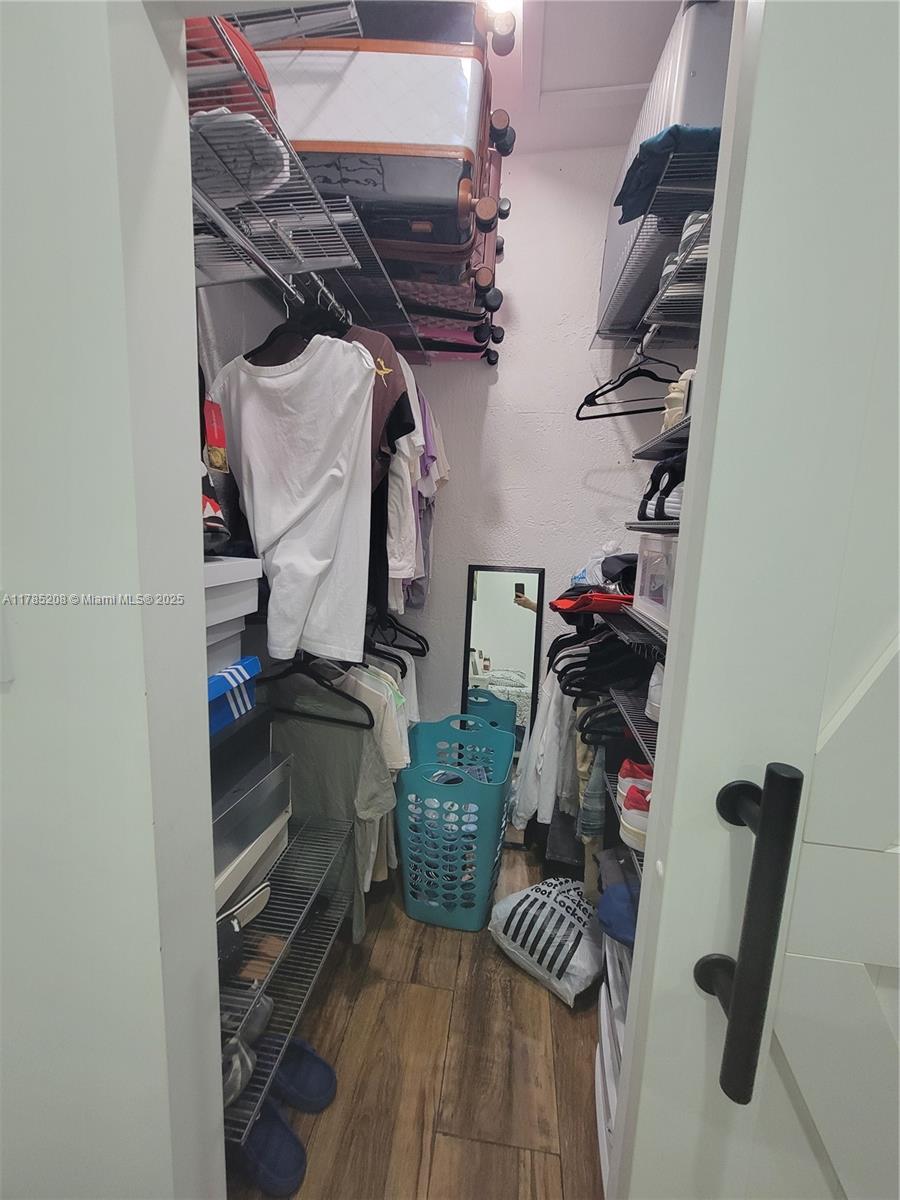 ATLANTIS AT OASIS - Residential