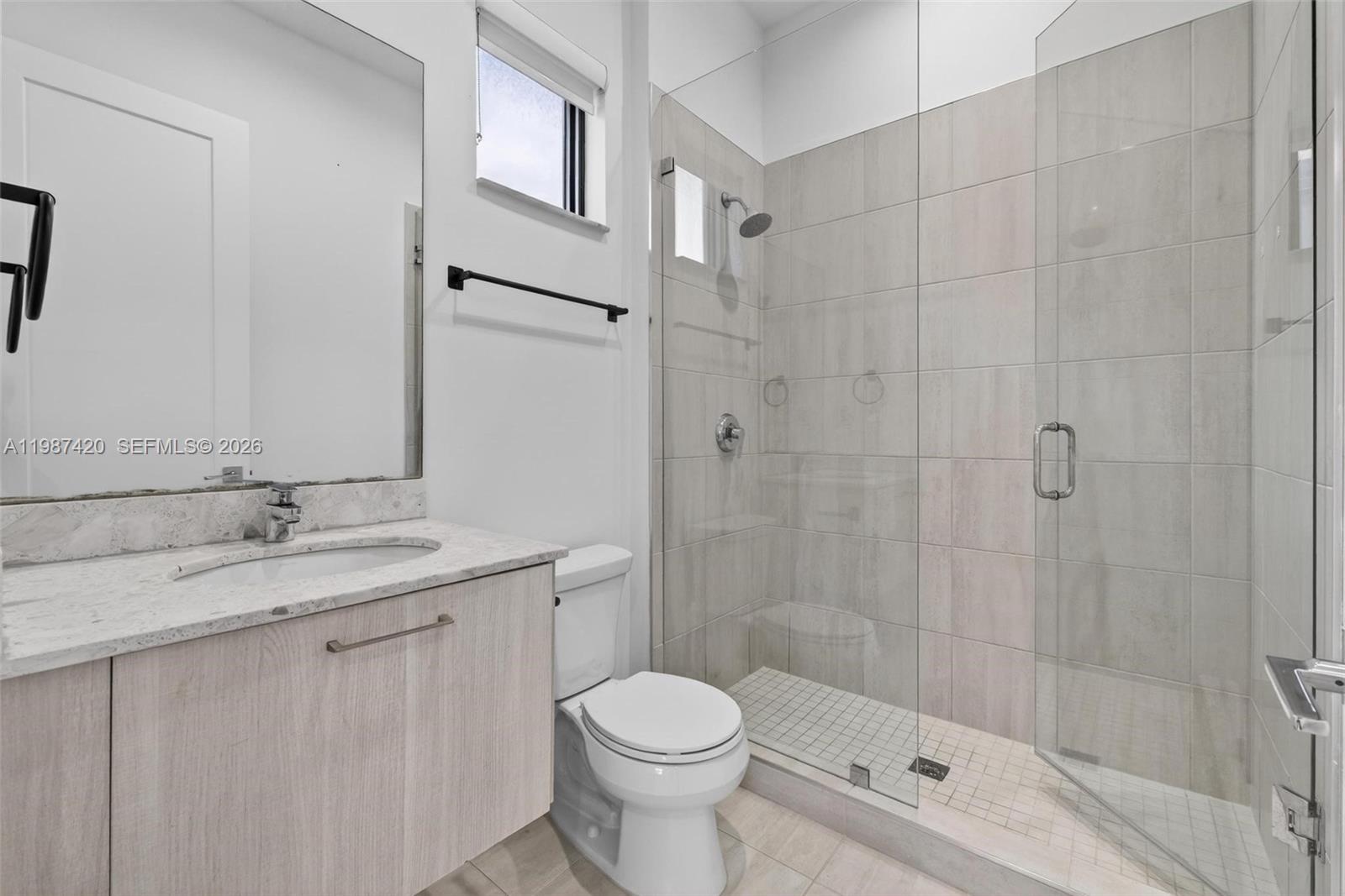 DOWNTOWN DORAL SOUTH PHAS - Residential