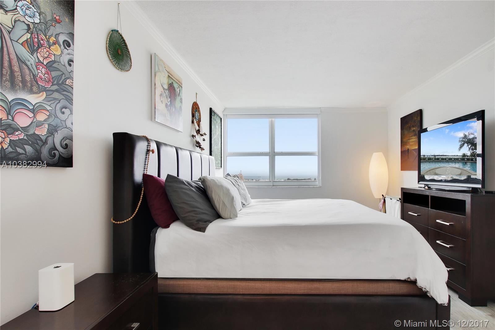 The Floridian - Residential Lease