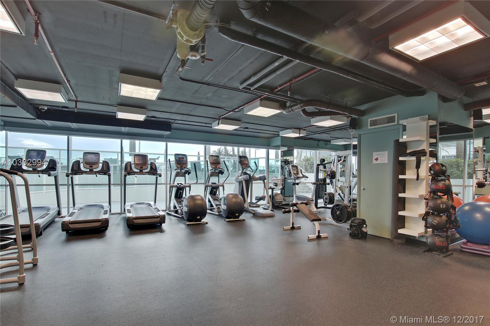 The Floridian - Residential Lease