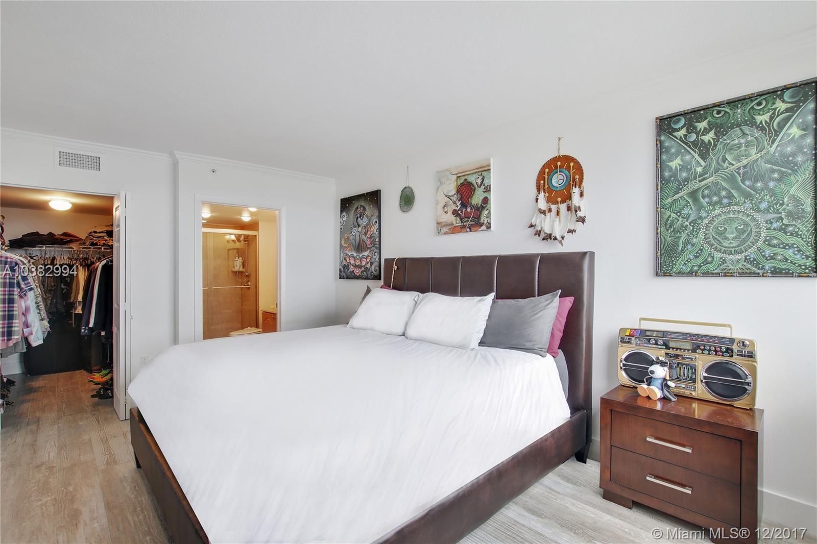 The Floridian - Residential Lease