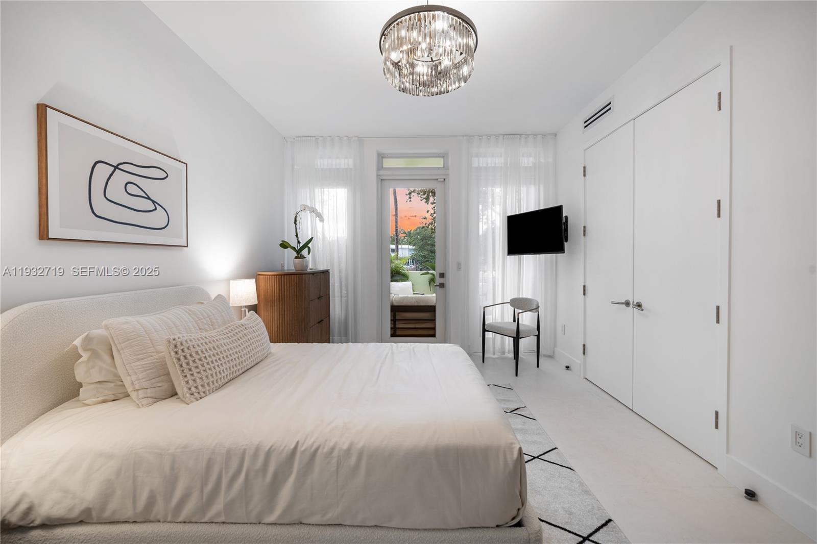 AQUA AT ALLISON ISLAND - Residential