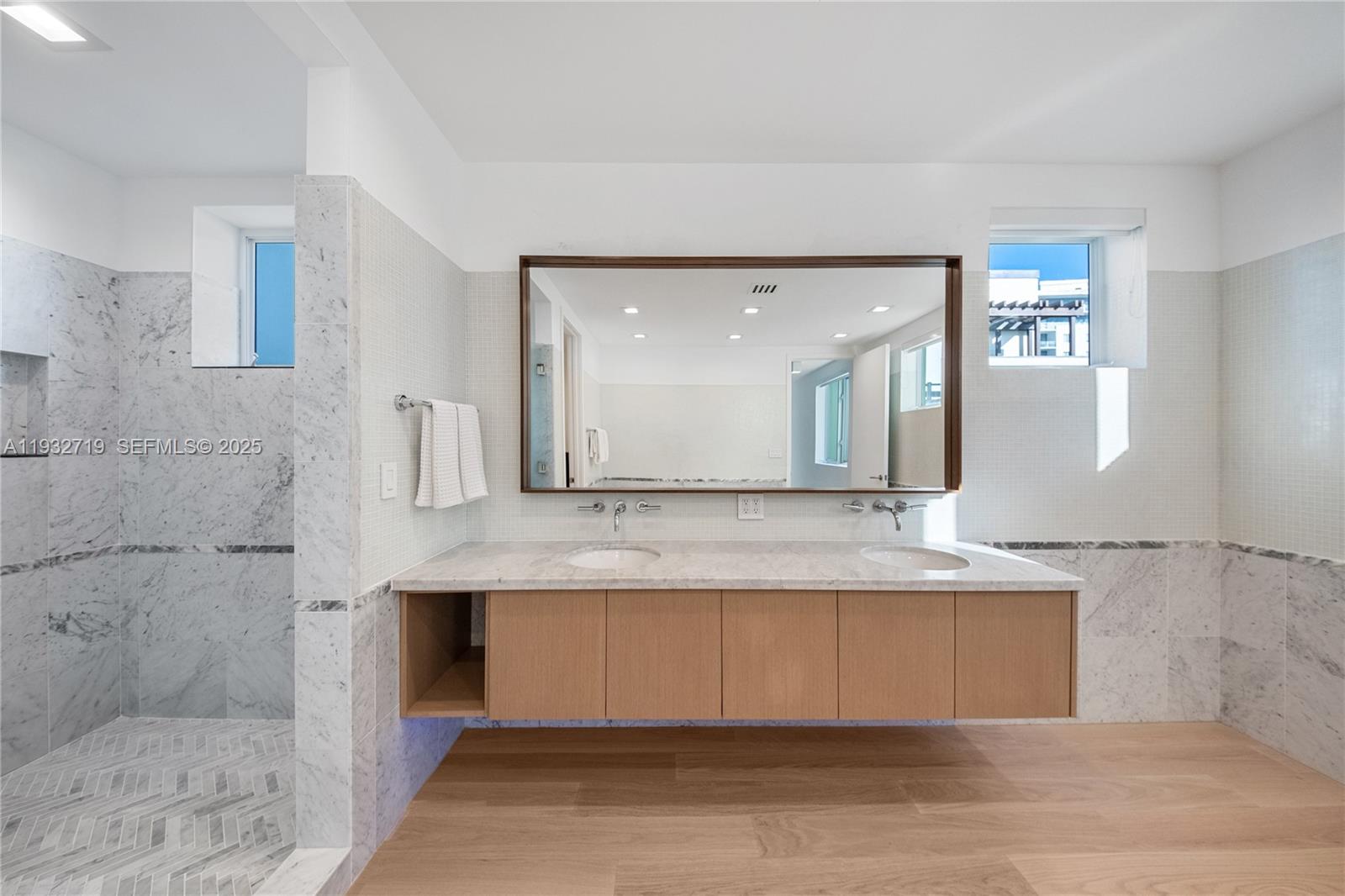 AQUA AT ALLISON ISLAND - Residential