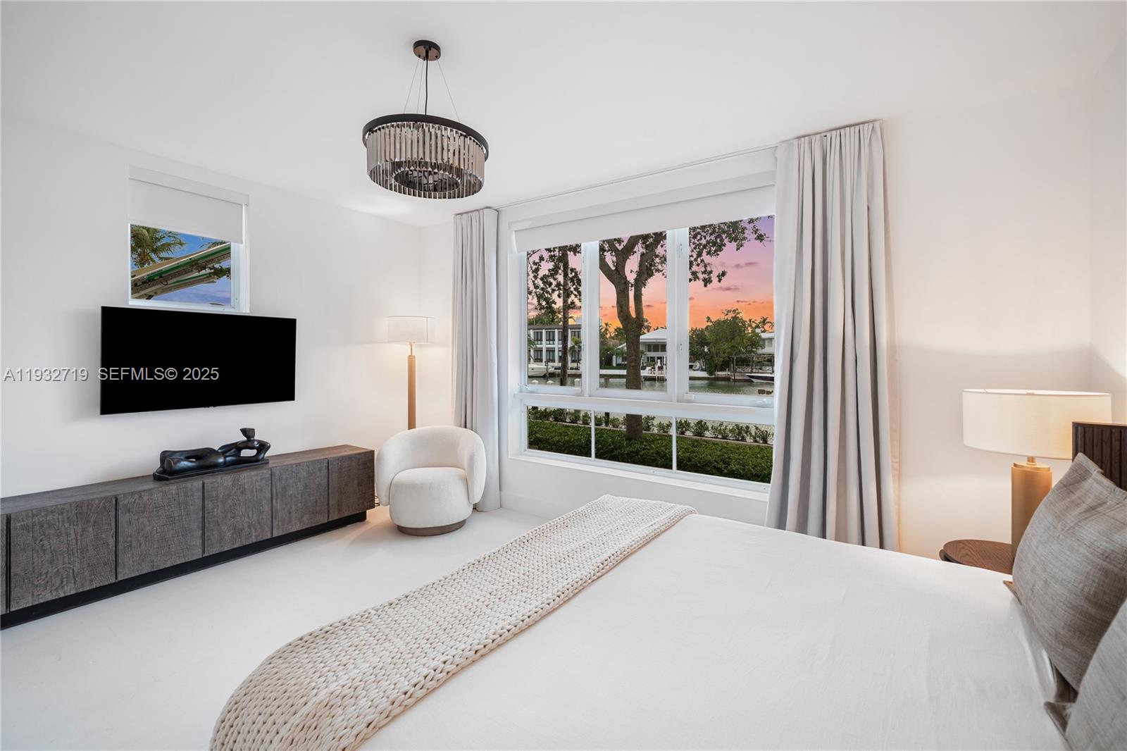 AQUA AT ALLISON ISLAND - Residential