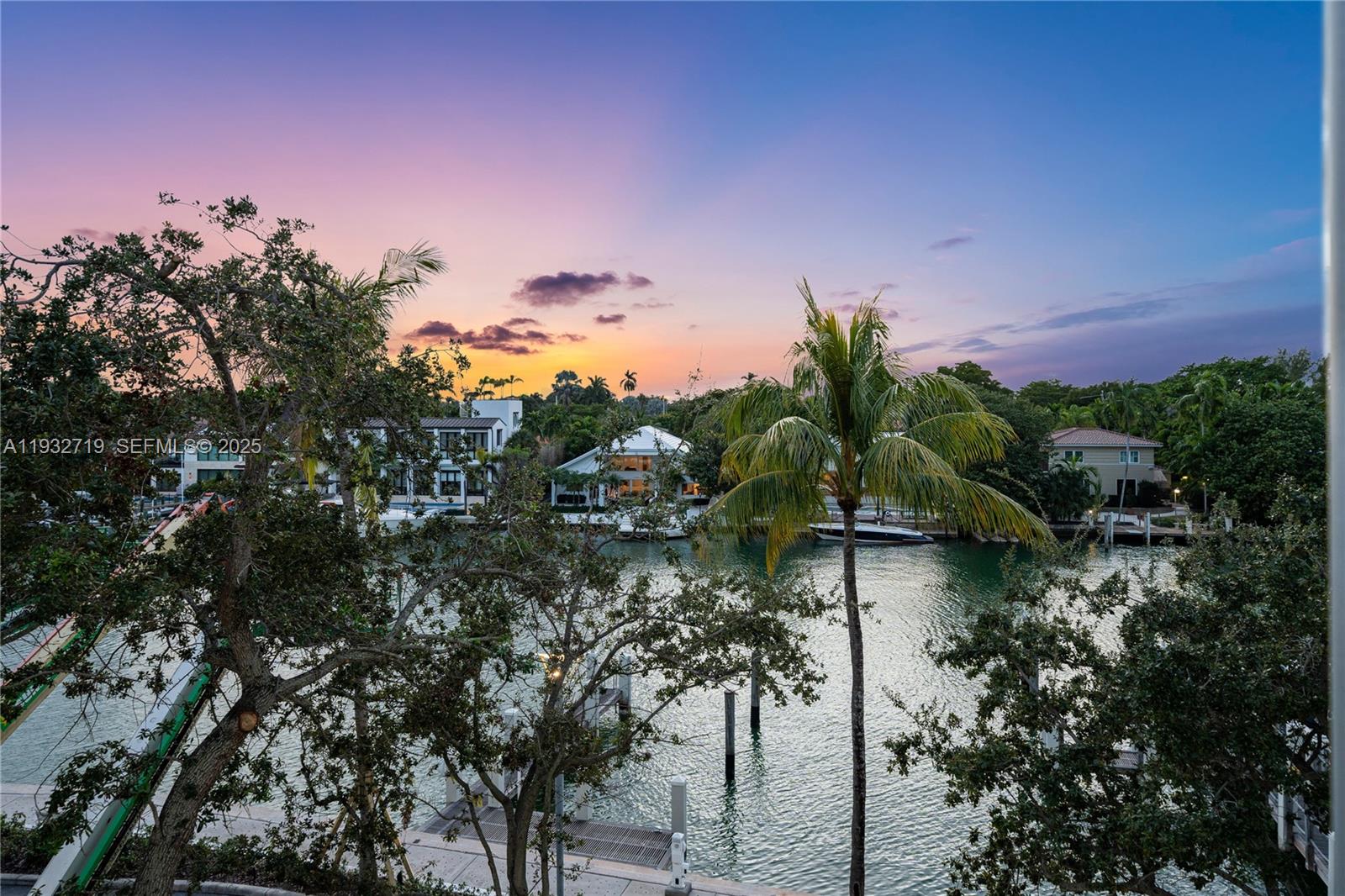 AQUA AT ALLISON ISLAND - Residential