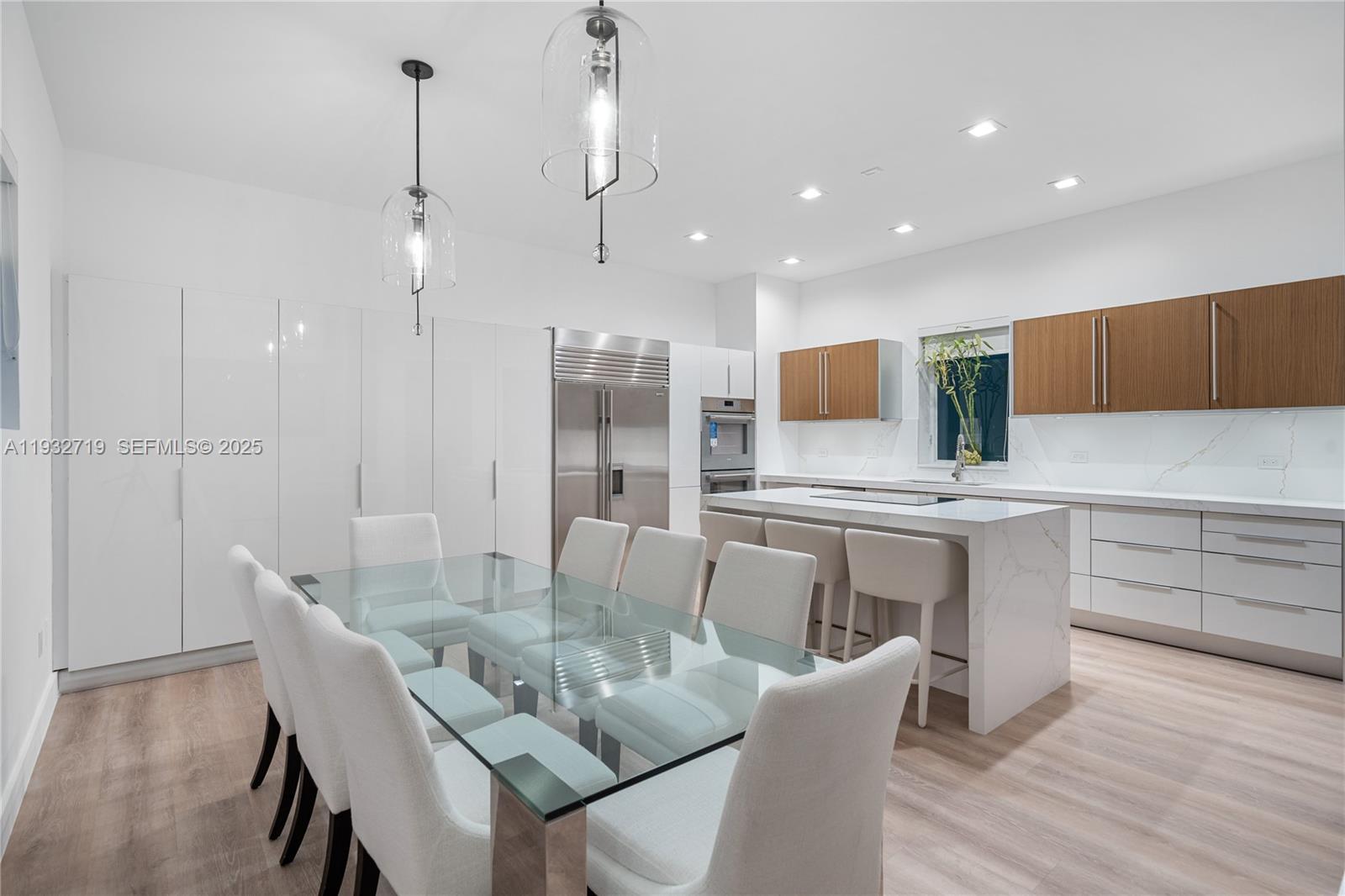 AQUA AT ALLISON ISLAND - Residential