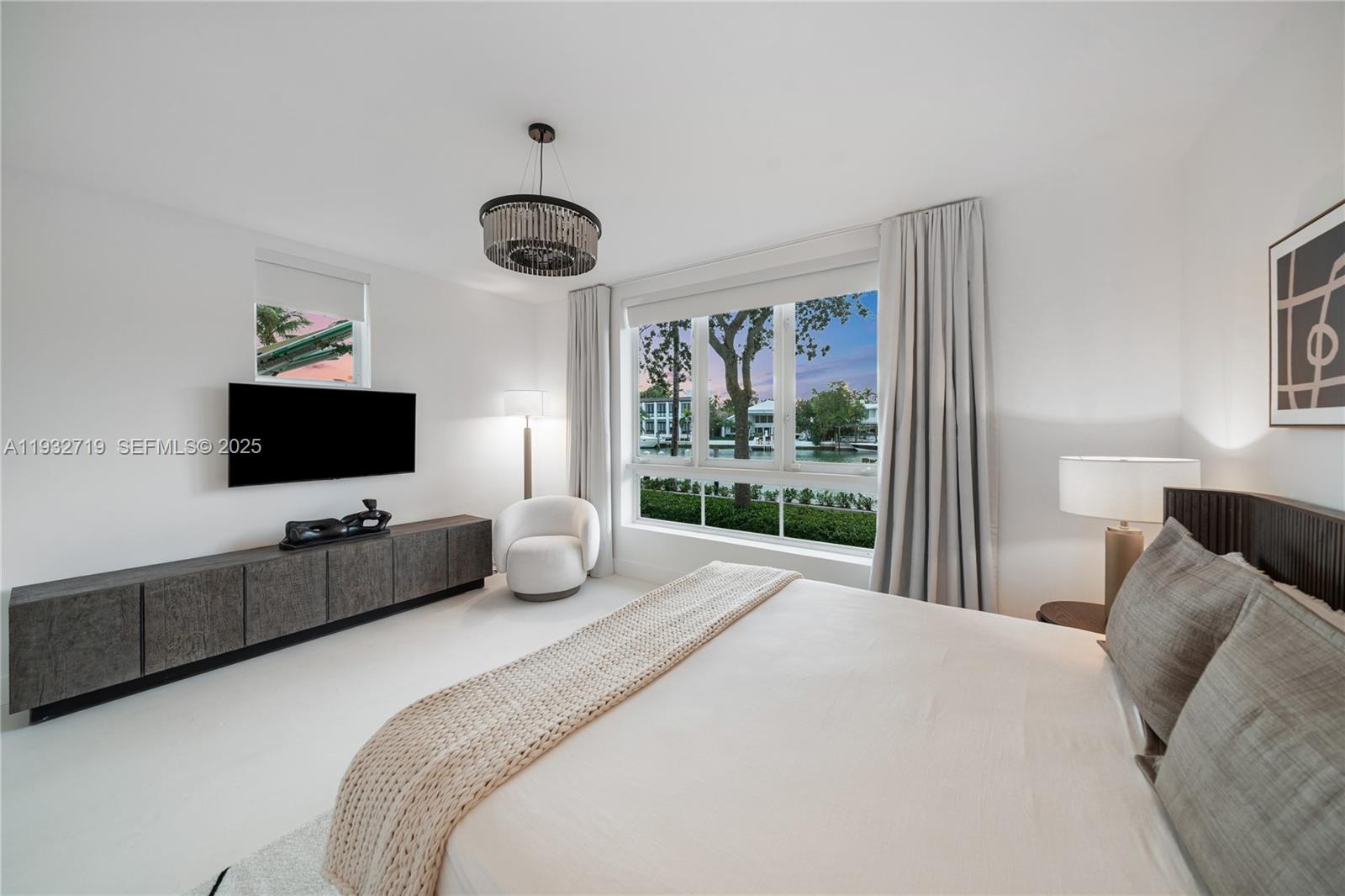 AQUA AT ALLISON ISLAND - Residential