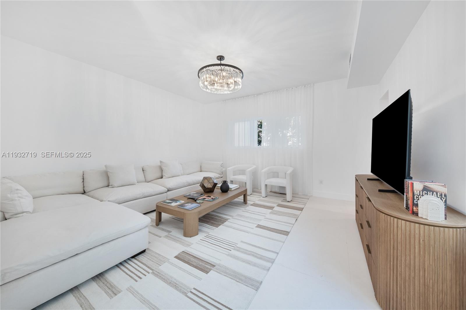 AQUA AT ALLISON ISLAND - Residential