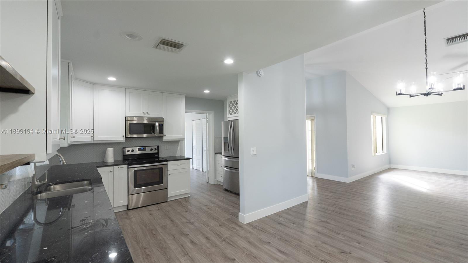 RAINBERRY BAY SEC 7 - Residential