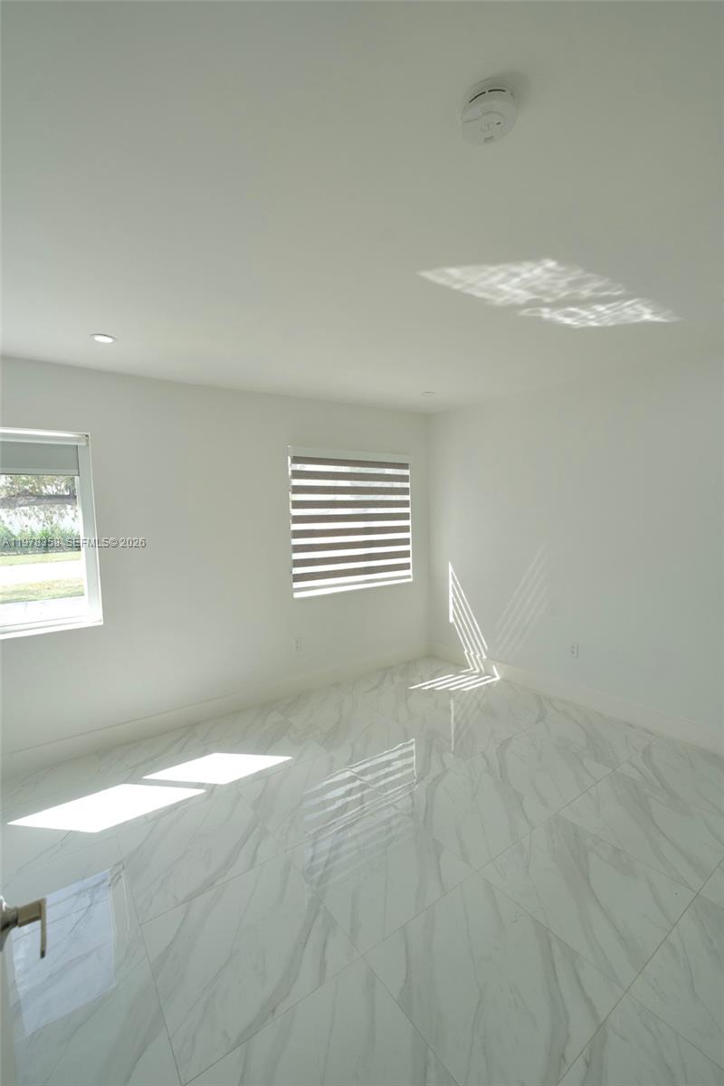 LEE MANOR 5TH ADDN - Residential