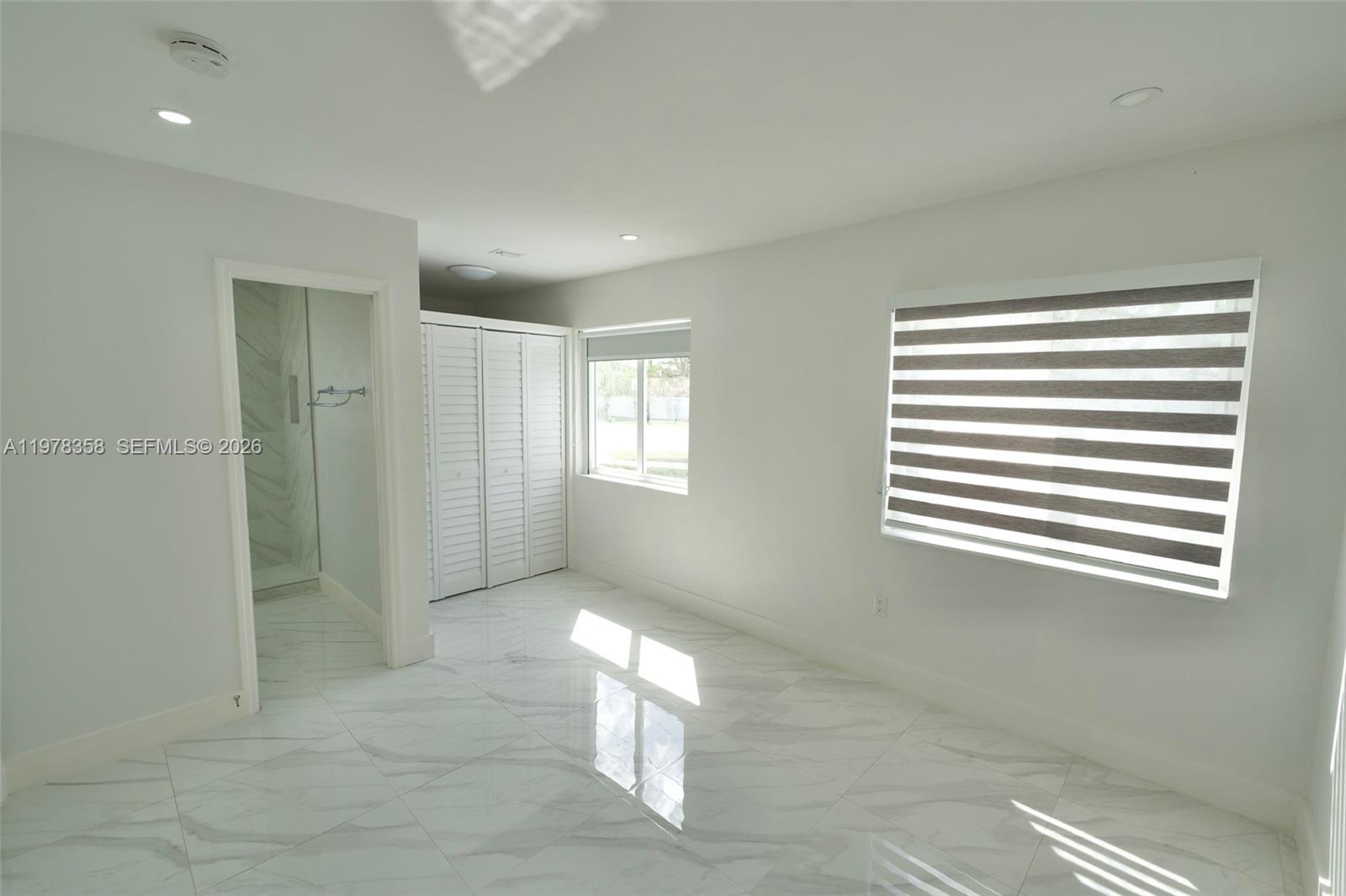 LEE MANOR 5TH ADDN - Residential