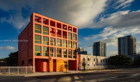 123 NW 14th St 200 Miami FL 33136