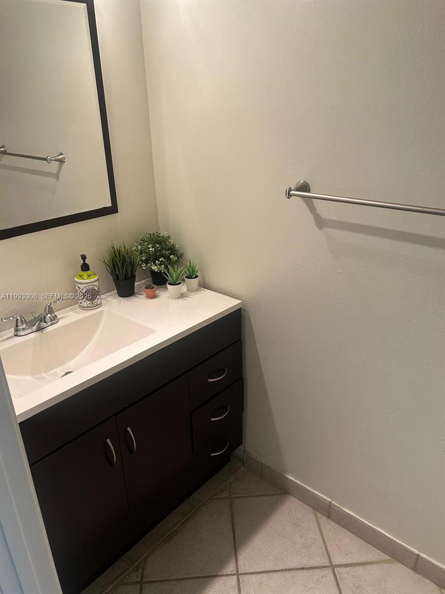 SECTOR 1 BOUNDARY PLAT - Residential Lease